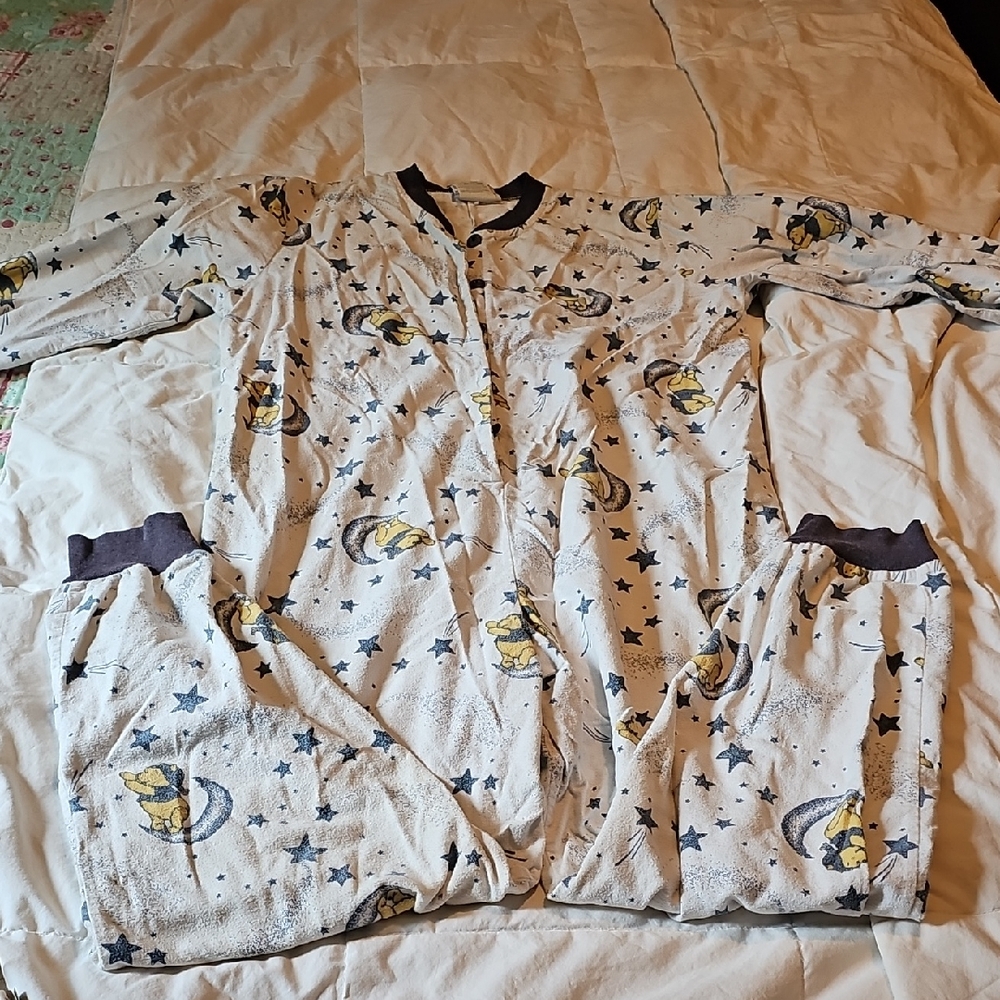 Womans Pajamas with Star and Moon Design